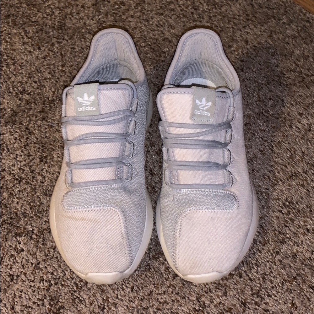 Adidas tennis shoes